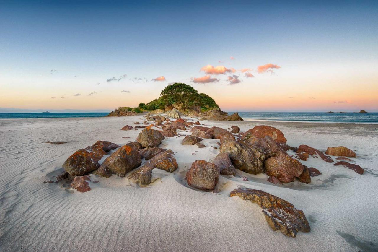 Private Papamoa Beach Paradise Kültér fotó